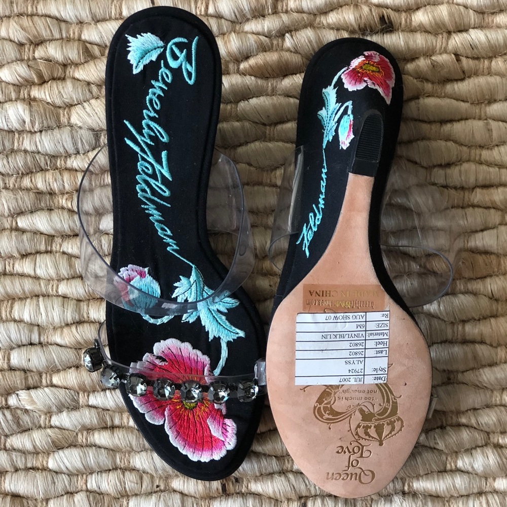 Beverly Feldman Sandals - Picture 3 of 3
